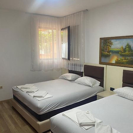Adriatic Apartments Ulcinj Bagian luar foto