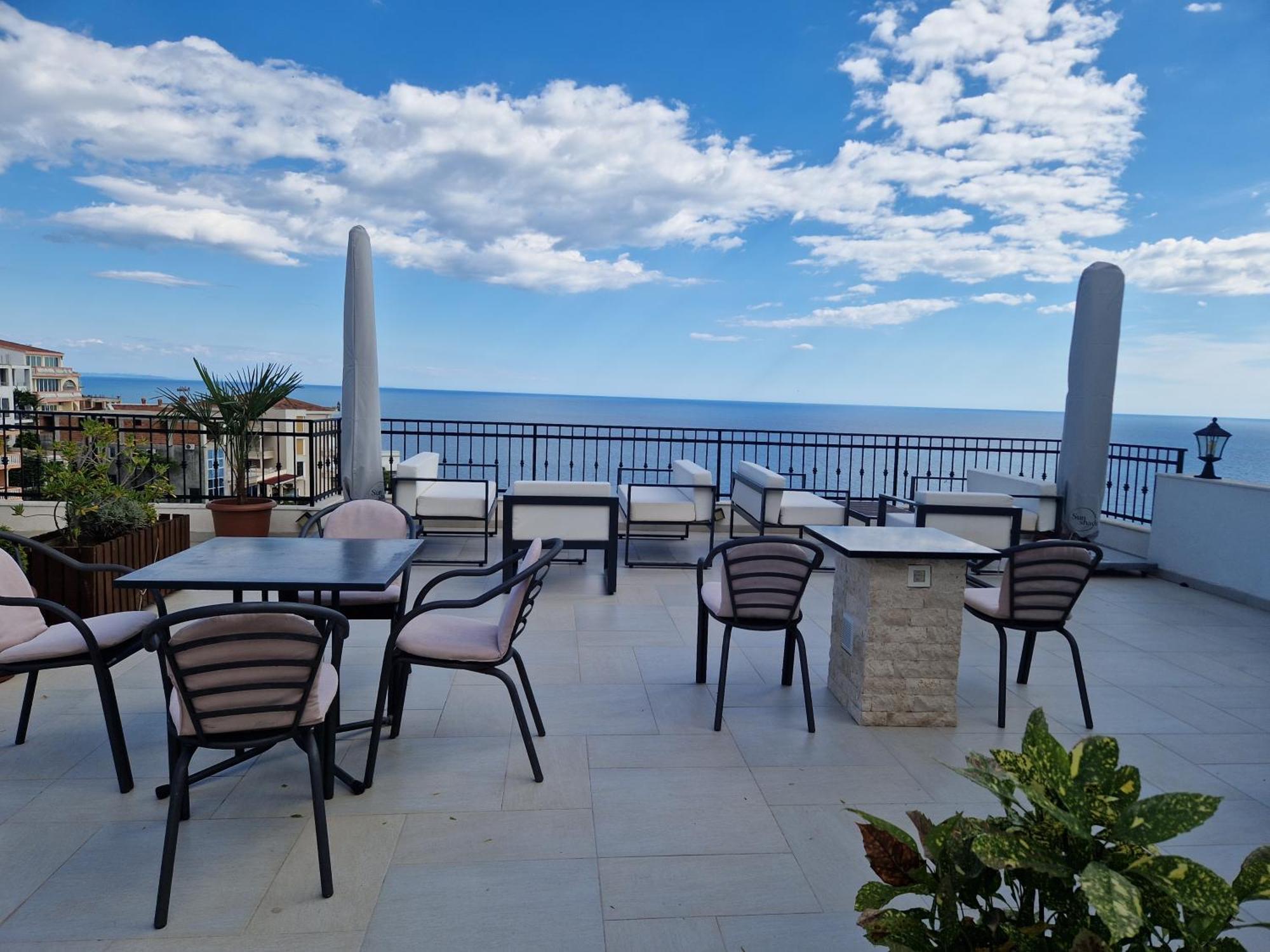 Adriatic Apartments Ulcinj Bagian luar foto