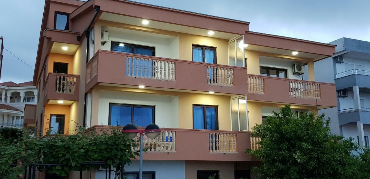 Adriatic Apartments Ulcinj Bagian luar foto